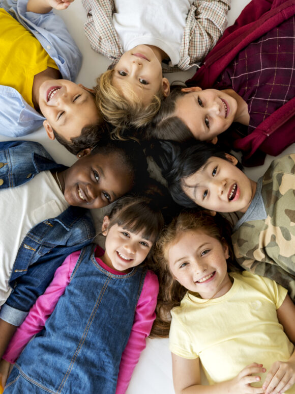 regresso às aulas – um apelo a todos os que cuidam das nossas crianças